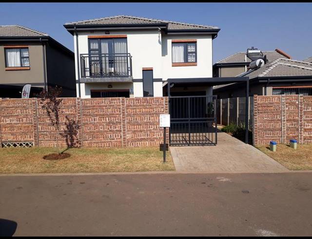3 BEDROOM HOUSE FOR SALE IN LEOPARD’S REST
